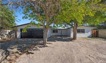 7643 Xavier Avenue, California City, California 93505, 4 Bedrooms Bedrooms, ,2 BathroomsBathrooms,Residential,Buy,7643 Xavier Avenue,SR24176430