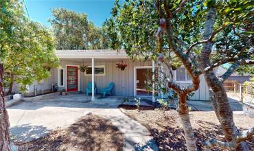 Single level living among the Coastal Oaks on a peaceful Lodge Hill neighborhood