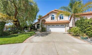 Long Driveway on a Culdesac