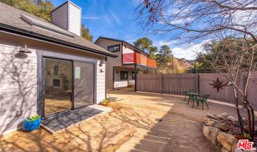 1372 Old Topanga Canyon Road, Topanga, California 90290, 4 Bedrooms Bedrooms, ,4 BathroomsBathrooms,Residential Lease,Rent,1372 Old Topanga Canyon Road,24431799