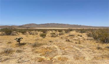 0 Pioneer Road, Apple Valley, California 92307, ,Land,Buy,0 Pioneer Road,HD24175461