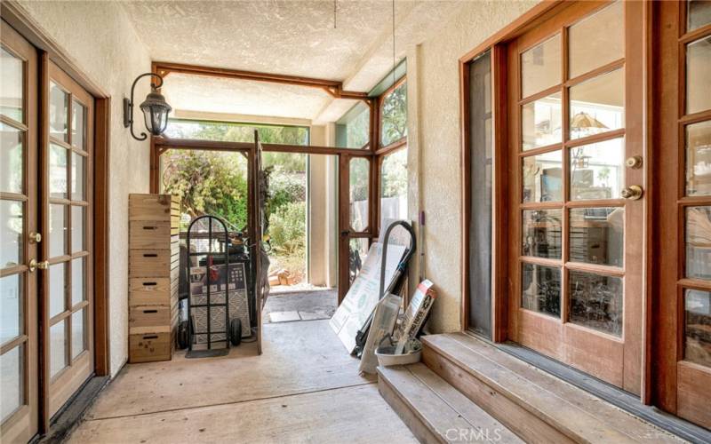 Screened in porch