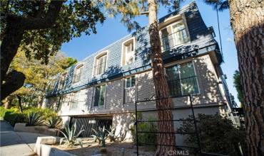 968 Larrabee Street 215, West Hollywood, California 90069, 1 Bedroom Bedrooms, ,1 BathroomBathrooms,Residential,Buy,968 Larrabee Street 215,AR24175371