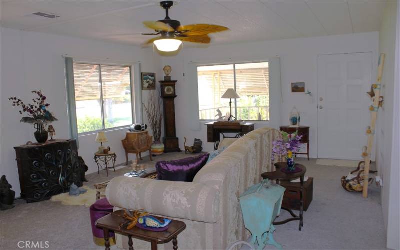 Living Room - Entry off patio