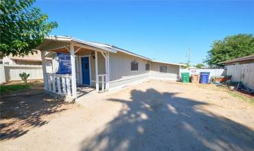 2904 Maple Avenue, Merced, California 95348, 2 Bedrooms Bedrooms, ,1 BathroomBathrooms,Residential,Buy,2904 Maple Avenue,MC24176994