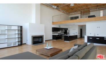 8314 Beverly Boulevard 202, Los Angeles, California 90048, 1 Bedroom Bedrooms, ,1 BathroomBathrooms,Residential Lease,Rent,8314 Beverly Boulevard 202,24432115