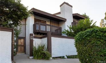 21535 Erwin Street 121, Woodland Hills, California 91367, 2 Bedrooms Bedrooms, ,2 BathroomsBathrooms,Residential Lease,Rent,21535 Erwin Street 121,GD24168515