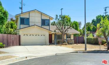 13878 Fenton Avenue, Sylmar, California 91342, 4 Bedrooms Bedrooms, ,2 BathroomsBathrooms,Residential,Buy,13878 Fenton Avenue,24431849