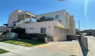 109 N 4th Street 107, Alhambra, California 91801, 2 Bedrooms Bedrooms, ,2 BathroomsBathrooms,Residential,Buy,109 N 4th Street 107,WS24176010