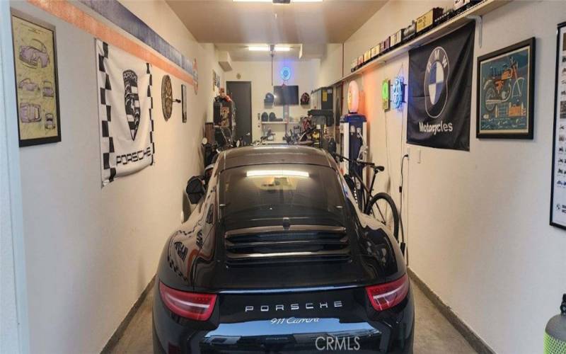 Tandem Garage