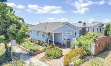 9899 THERMAL ST, Oakland, California 94605-4864, 3 Bedrooms Bedrooms, ,2 BathroomsBathrooms,Residential,Buy,9899 THERMAL ST,41071092