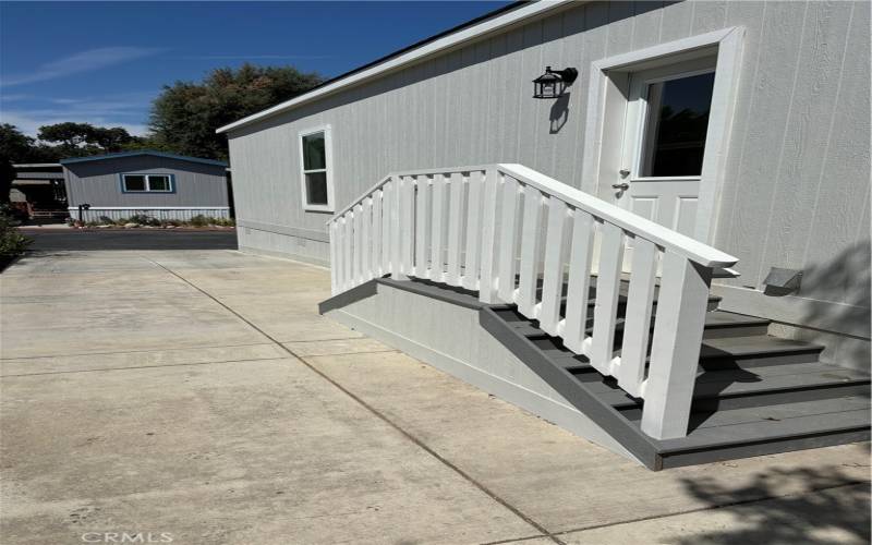 Carport side steps