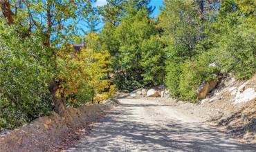 0 Upper Boulder Road, Arrowbear, California 92382, ,Land,Buy,0 Upper Boulder Road,HD24177580