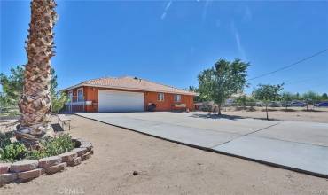 10536 Balsam Avenue, Hesperia, California 92345, 3 Bedrooms Bedrooms, ,2 BathroomsBathrooms,Residential,Buy,10536 Balsam Avenue,HD24177585