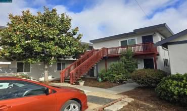 266 Smalley Avenue #H, Hayward, California 94541-4960, 2 Bedrooms Bedrooms, ,1 BathroomBathrooms,Residential Lease,Rent,266 Smalley Avenue #H,41071116