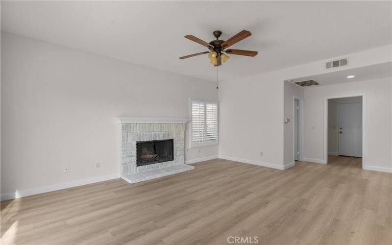 Family room & laundry room entry