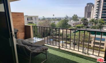 10450 WILSHIRE 6D-1, Los Angeles, California 90024, 1 Bedroom Bedrooms, ,1 BathroomBathrooms,Residential Lease,Rent,10450 WILSHIRE 6D-1,24432429