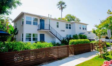 1760 18th Street Apt C, Santa Monica, California 90404, 2 Bedrooms Bedrooms, ,1 BathroomBathrooms,Residential Lease,Rent,1760 18th Street Apt C,24432327