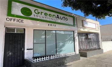 2813 W Florence Avenue, Los Angeles, California 90043, 2 Bedrooms Bedrooms, ,3 BathroomsBathrooms,Residential Income,Buy,2813 W Florence Avenue,DW24177901