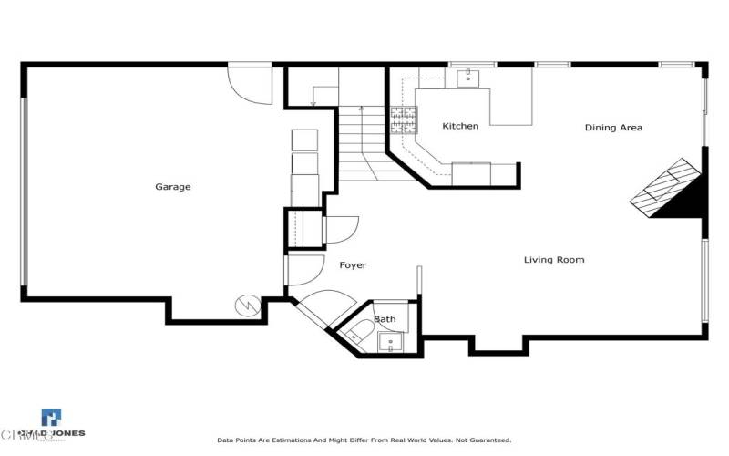 2103 Empresa floor plan first level