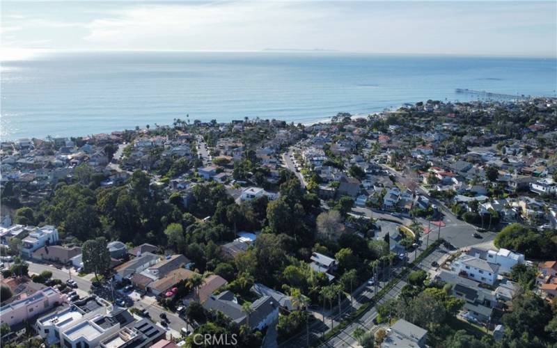 San Antonio aerial view to San Clemente Pier.