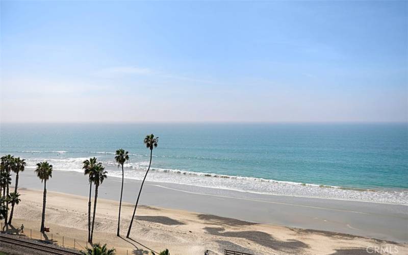 Tstreet beach one of many San Clemente beaches.