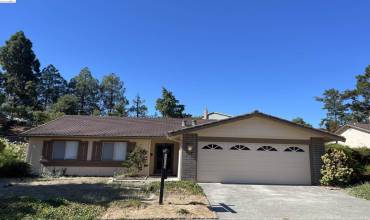 212 Essex Way, Benicia, California 94510, 3 Bedrooms Bedrooms, ,2 BathroomsBathrooms,Residential,Buy,212 Essex Way,41071139