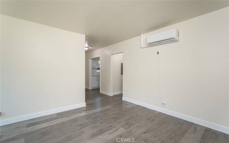 927 W Gage Ave, LA - Remodeled Vacant Unit