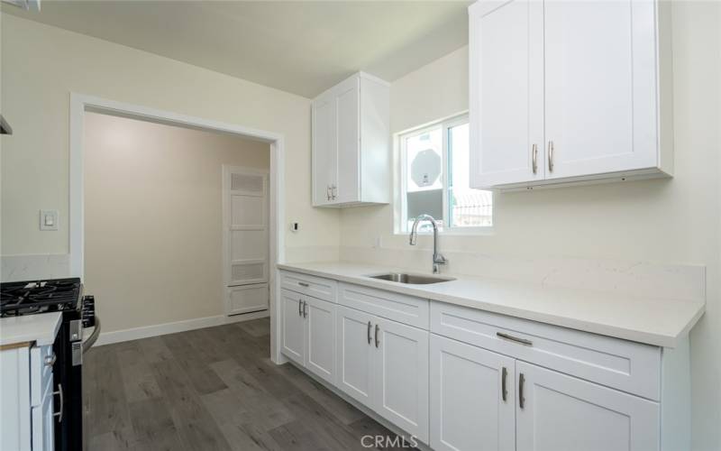 927 W Gage Ave, LA - Remodeled Vacant Unit