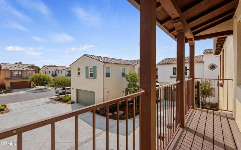 18-web-or-mls-18 - Bedroom Balcony