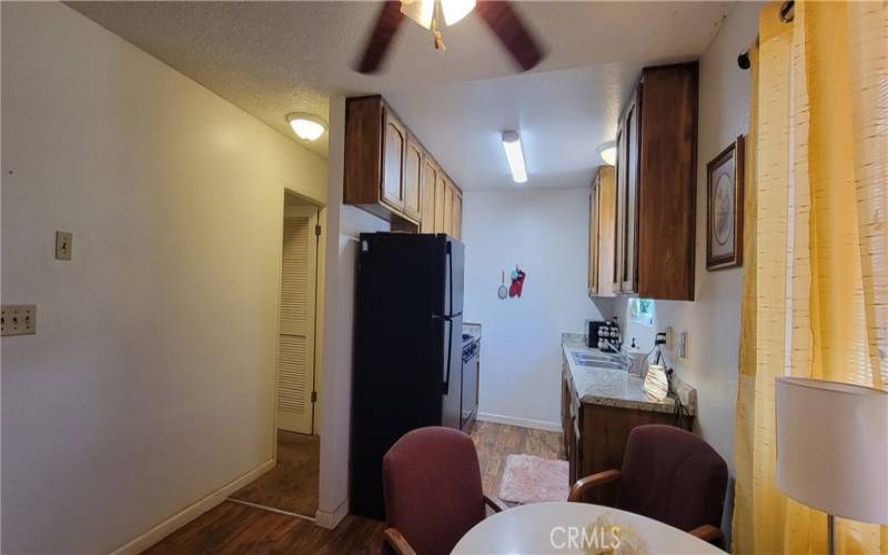 Spacious Kitchen with all working appliances