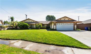 1765 Dumbarton Avenue, San Bernardino, California 92404, 4 Bedrooms Bedrooms, ,2 BathroomsBathrooms,Residential,Buy,1765 Dumbarton Avenue,IV24177362