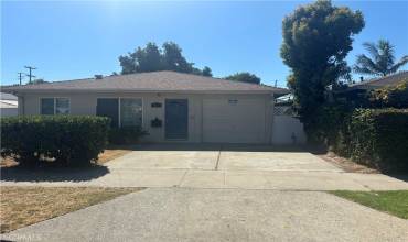 613 Gulf Avenue, Wilmington, California 90744, 4 Bedrooms Bedrooms, ,1 BathroomBathrooms,Residential,Buy,613 Gulf Avenue,OC24170015