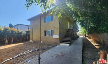 610 Westminster Avenue E, Venice, California 90291, 2 Bedrooms Bedrooms, ,1 BathroomBathrooms,Residential Lease,Rent,610 Westminster Avenue E,24432779