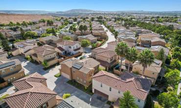 1828 Wolf Canyon Loop, Chula Vista, California 91913, 3 Bedrooms Bedrooms, ,2 BathroomsBathrooms,Residential,Buy,1828 Wolf Canyon Loop,PTP2405197