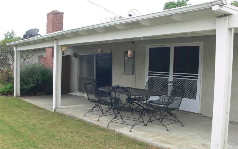 covered patio