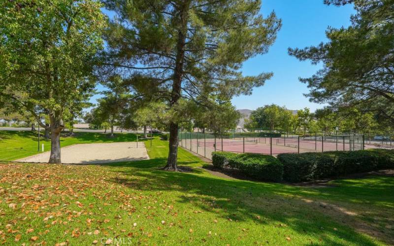 Tennis & Beach Volleyball Courts