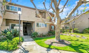 16865 Bluewater Lane 18, Huntington Beach, California 92649, 1 Bedroom Bedrooms, ,1 BathroomBathrooms,Residential,Buy,16865 Bluewater Lane 18,OC24110287