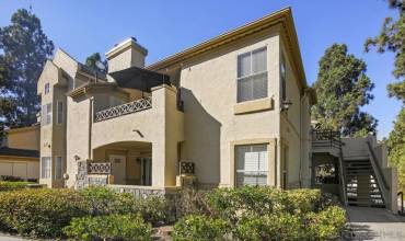 2085 Lakeridge Cir 203, Chula Vista, California 91913, 2 Bedrooms Bedrooms, ,2 BathroomsBathrooms,Residential,Buy,2085 Lakeridge Cir 203,240020412SD