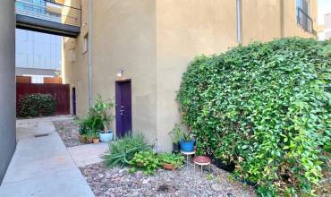 908 G Street 13, San Diego, California 92101, 1 Bedroom Bedrooms, ,1 BathroomBathrooms,Residential,Buy,908 G Street 13,PTP2405223