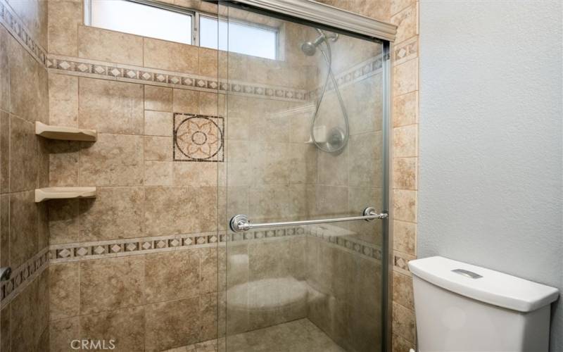 Upgraded Primary shower