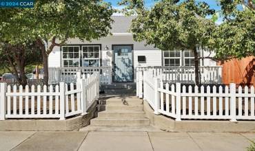 714 D Street, Antioch, California 94509, 3 Bedrooms Bedrooms, ,1 BathroomBathrooms,Residential,Buy,714 D Street,41071361