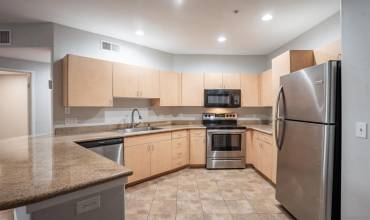 1501 Front St 241, San Diego, California 92101, 1 Bedroom Bedrooms, ,1 BathroomBathrooms,Residential,Buy,1501 Front St 241,240020471SD