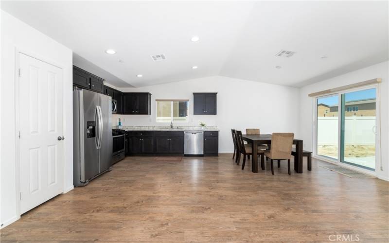 Kitchen/Family room