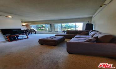 1021 5th Street 207, Santa Monica, California 90403, 2 Bedrooms Bedrooms, ,2 BathroomsBathrooms,Residential,Buy,1021 5th Street 207,24433707