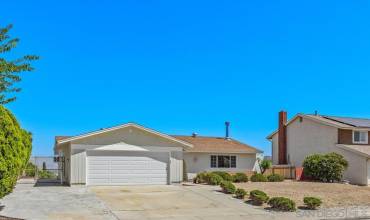 9905 Via Francis, Santee, California 92071, 3 Bedrooms Bedrooms, ,2 BathroomsBathrooms,Residential,Buy,9905 Via Francis,240020567SD