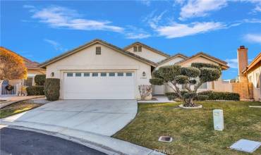 19547 Northstar Court, Apple Valley, California 92308, 2 Bedrooms Bedrooms, ,2 BathroomsBathrooms,Residential,Buy,19547 Northstar Court,CV24180218