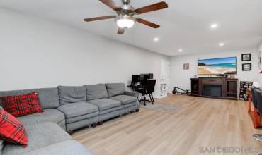 615 Fredricks Ave 153, Oceanside, California 92058, 2 Bedrooms Bedrooms, ,2 BathroomsBathrooms,Residential,Buy,615 Fredricks Ave 153,240020610SD