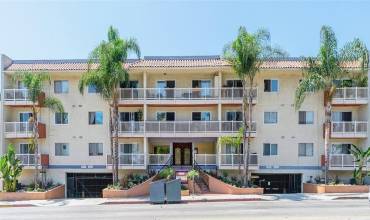 1707 Pacific Coast Hwy 125, Hermosa Beach, California 90254, 2 Bedrooms Bedrooms, ,2 BathroomsBathrooms,Residential Lease,Rent,1707 Pacific Coast Hwy 125,SB24175730