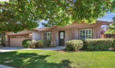 196 Continente Ave, Brentwood, California 94513, 5 Bedrooms Bedrooms, ,2 BathroomsBathrooms,Residential,Buy,196 Continente Ave,41071471